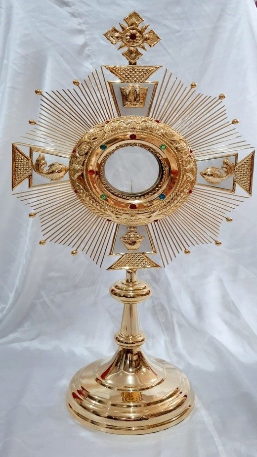 2.10 Feet Monstrance